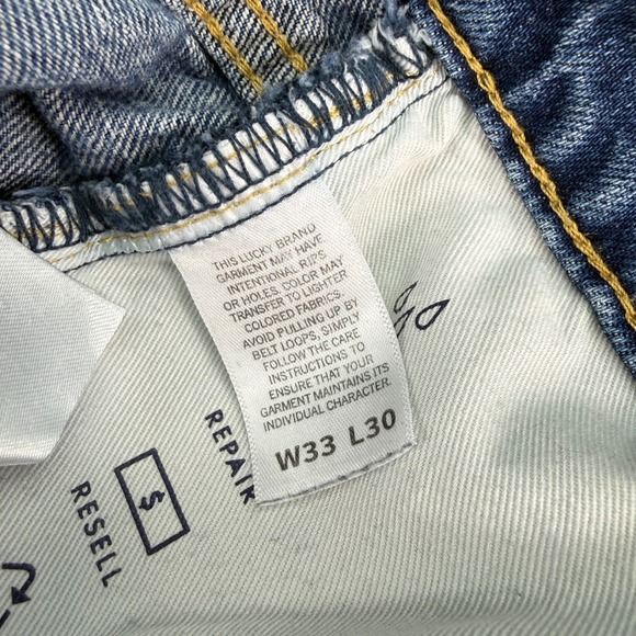 Lucky Brand Jeans Mens 33x30 Blue 410 Athletic Straight Light Wash Distressed - Picture 12 of 13